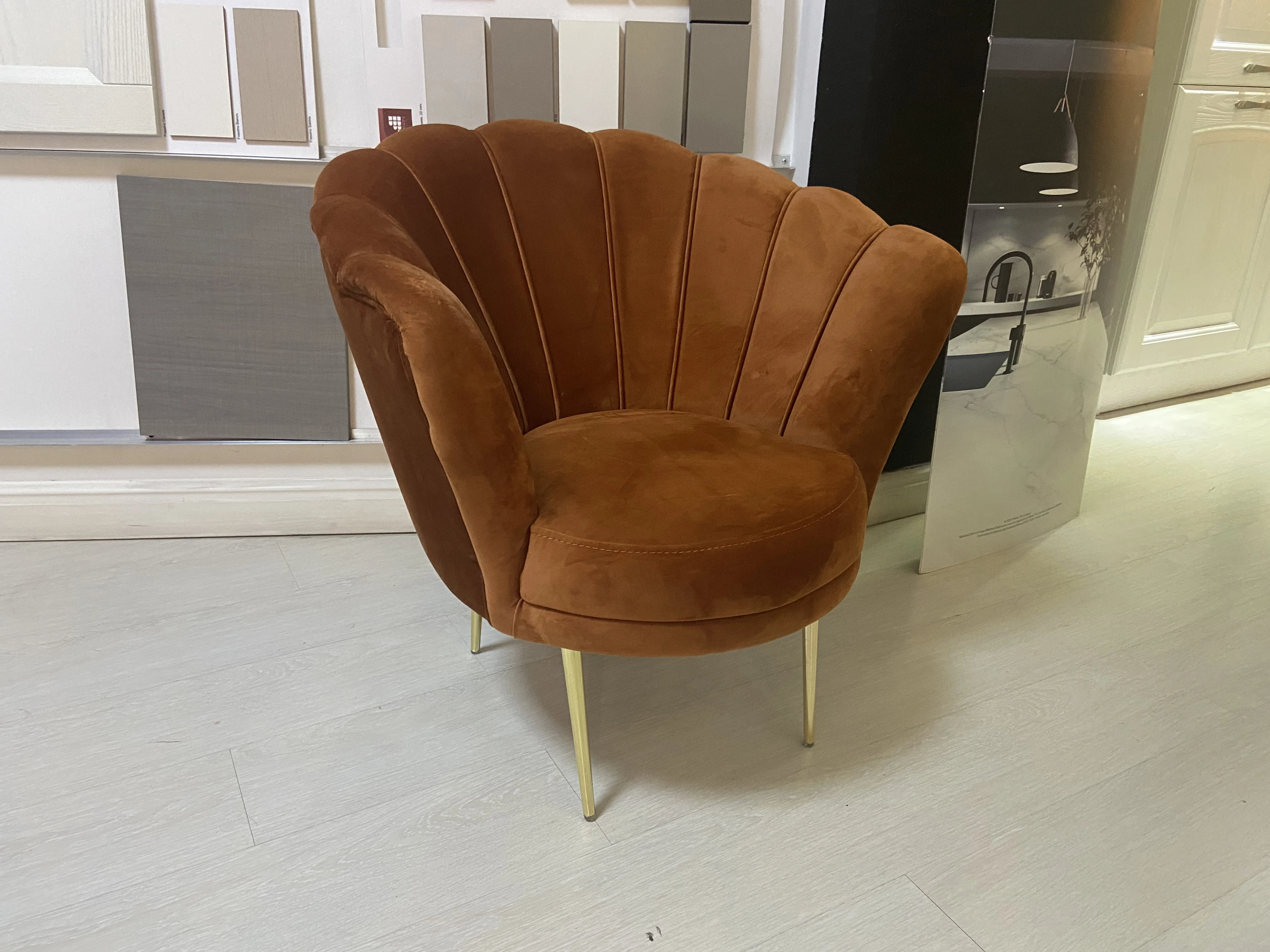 Poltroncina Frida