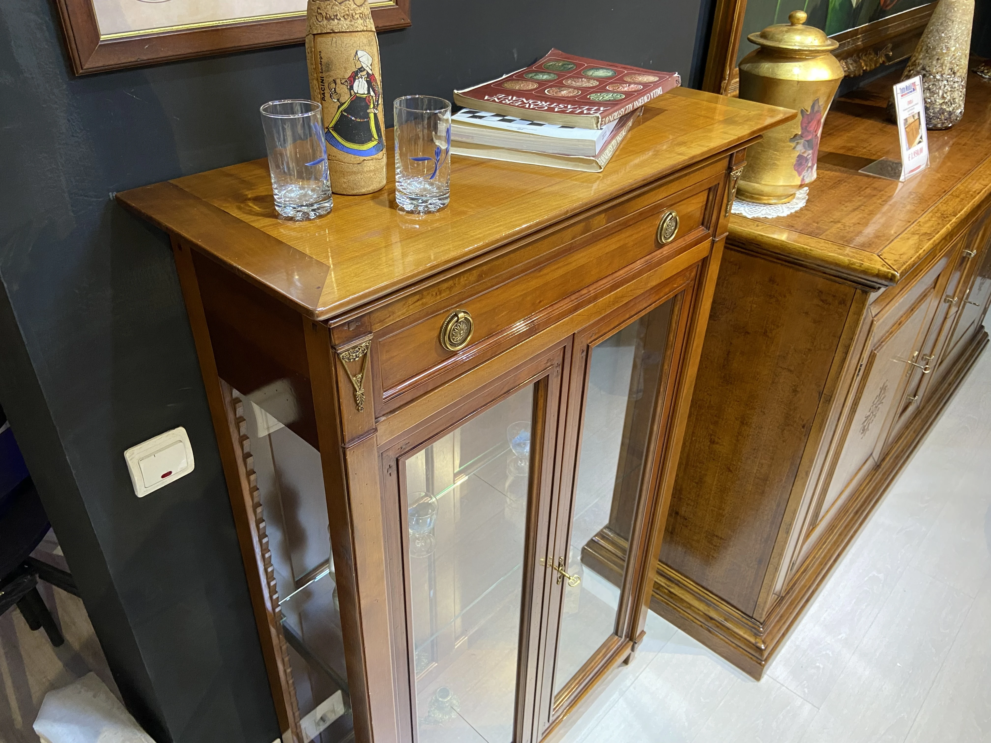 Outlet - Vetrinetta stile Classico